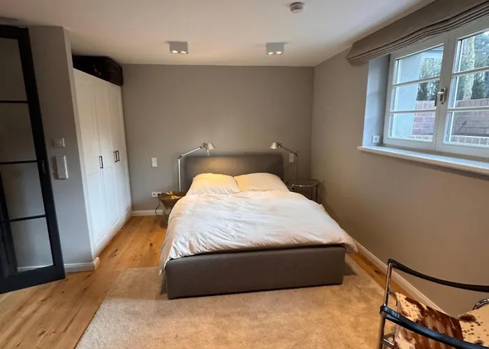 Neue 2 Im Gruenen Mit Terrasse Und Platz Apartment